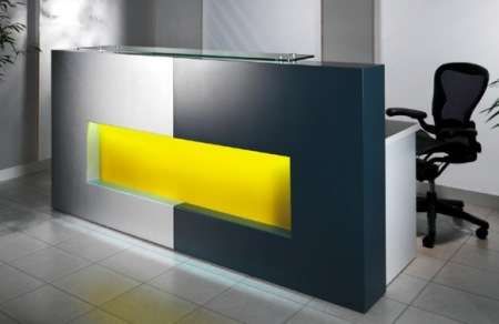 Xpression Straight Reception Desk With Yellow Light Feature