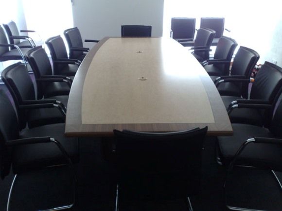 Vela Black Leather Chairs With ConferenceTable