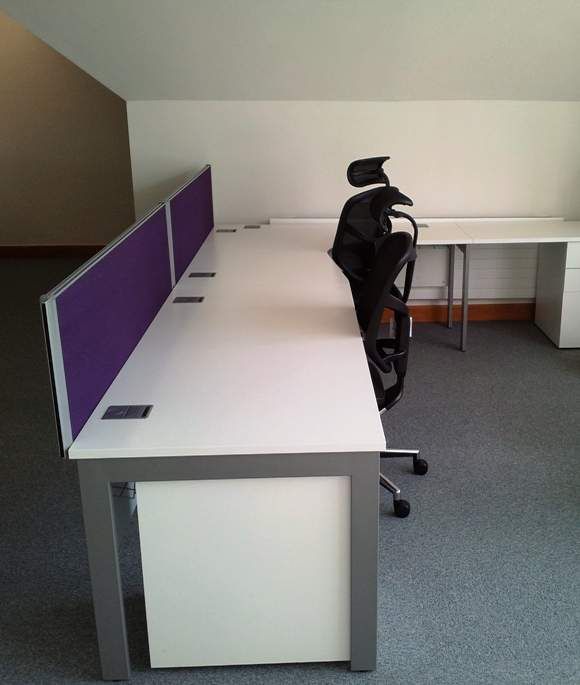 Qore Office Desks with U Legs