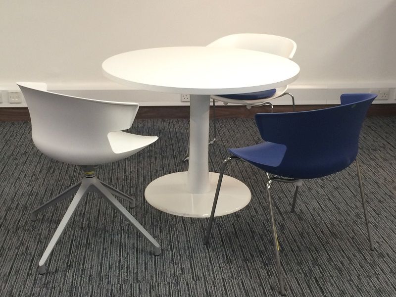 Round Meeting Table 1000mm Dia with Single Column Leg