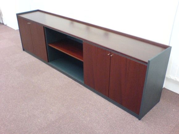 Mahagany Credenza Unit