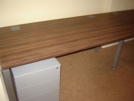 Mobile Pedestal Drawer Units Under Desks