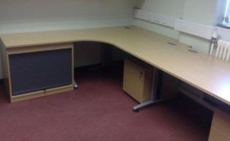 Fitted Desks At Sparsholt College