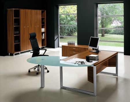 Zeta Veneer Desks with Open Legs