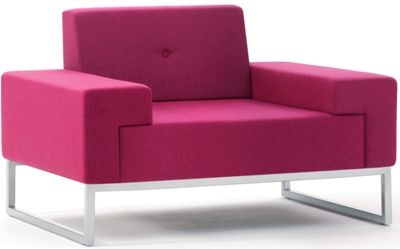 Single Hub Armchair