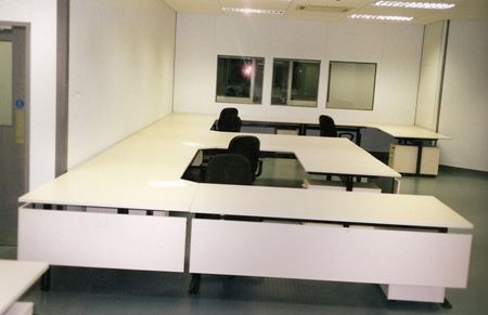 Assmann CanvAss Desk Installation