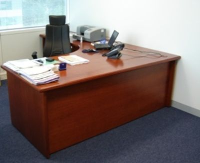 Minster Executive Desk In Cherry Veneer