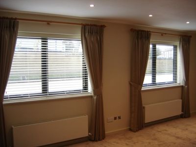 Ivory Sunwood Venetian Blinds With Dress Curtains