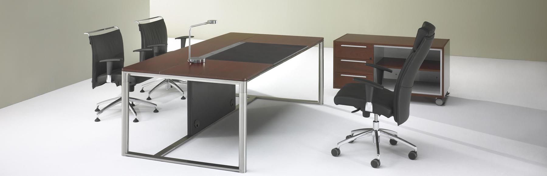 Executive Desks & Tables