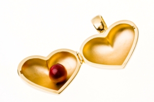 Pearl Locket Pearl Locket