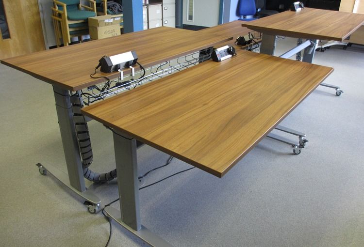 Mobile Sit to Stand Electrically Height Adjustable Desks