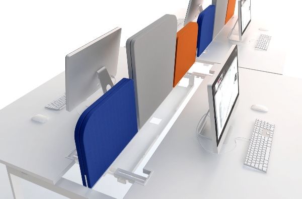 Yan Desking System with Acoustic Screens